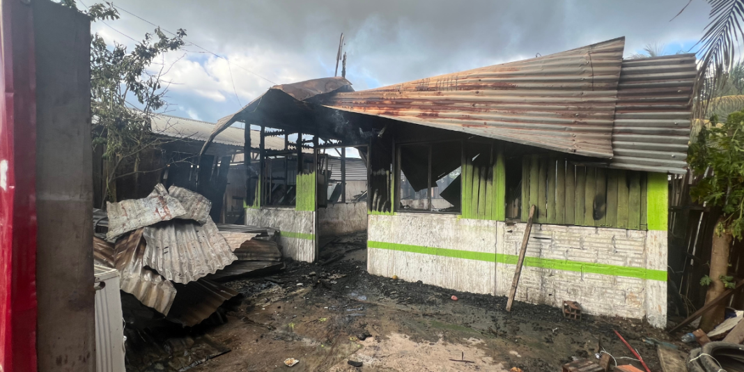 Incendio en asentamiento humano Sarita Colonia destruyó una vivienda