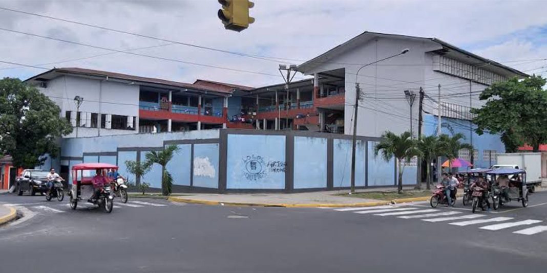 Loreto: Ladrones roban en colegio canastas para el Día de la Madre Loreto: Ladrones roban en colegio canastas para el Día de la Madre