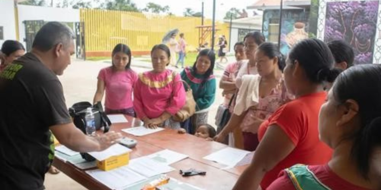 Mujeres indígenas aprenden a usar GPS, drones y aplicaciones móviles