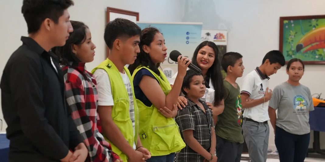 Jóvenes amazónicos se unen a campaña para salvar los bosques