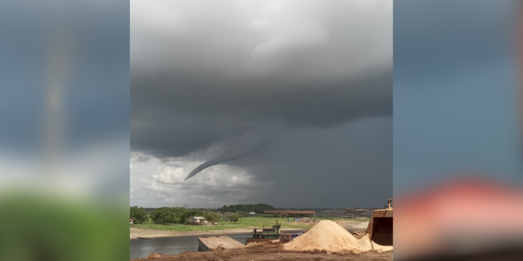 Inusual avistamiento de un fenómeno que se vio en el cielo de Pucallpa