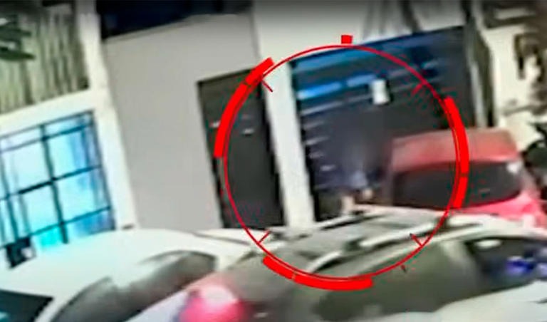 Surco: sujeto acosa sexualmente a adolescente en plena vía pública y cámaras captaron el hecho