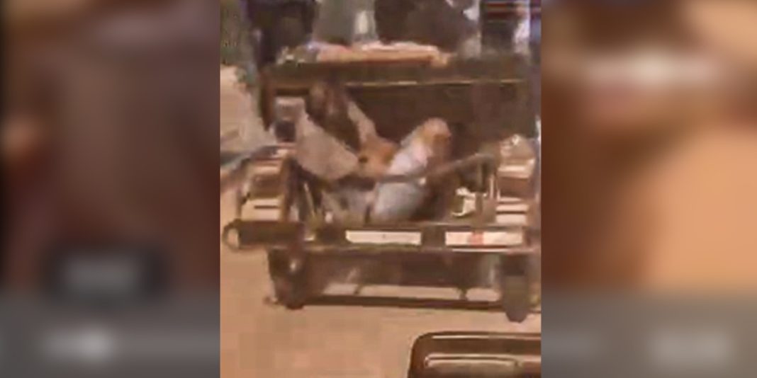 Pucallpa| Captan a hombre ebrio que era transportado en la parrilla de un motocarro Pucallpa| Captan a hombre ebrio que era transportado en la parrilla de un motocarro