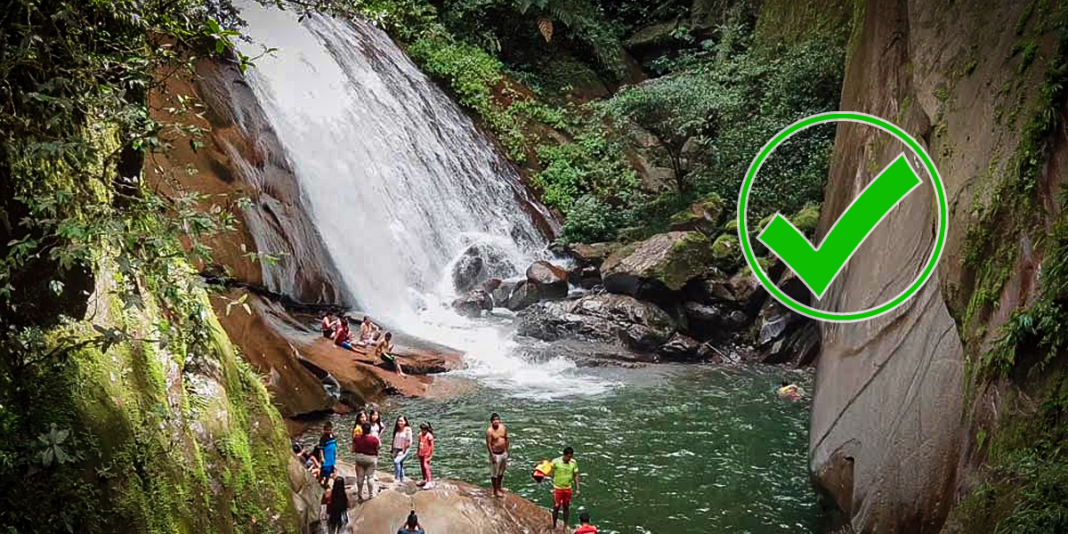 Sólo el Velo de la Novia está considerada como playa apta para bañarse