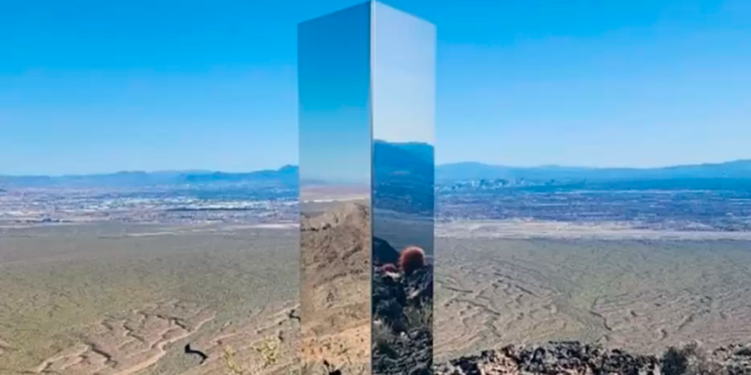 Estados Unidos: descubren misterioso monolito en el desierto de Nevada