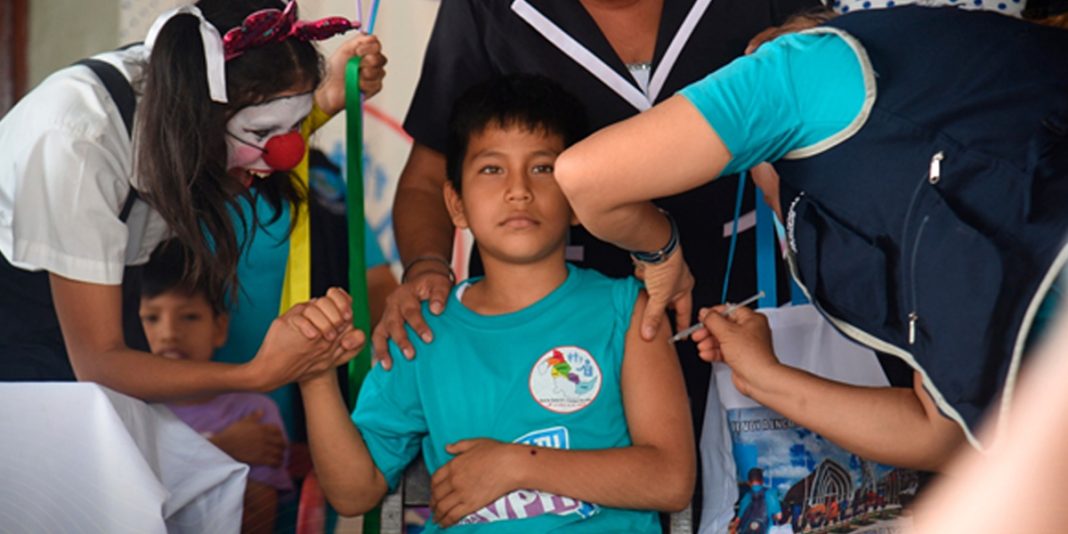 Más de veintiún mil niñas, niños, adolescentes fueron inmunizados contra virus del papiloma humano