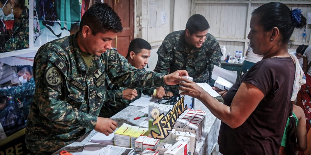 IV Zona Naval realizó acción cívica en beneficio del A.H. Sol Naciente IV Zona Naval realizó acción cívica en beneficio del A.H. Sol Naciente