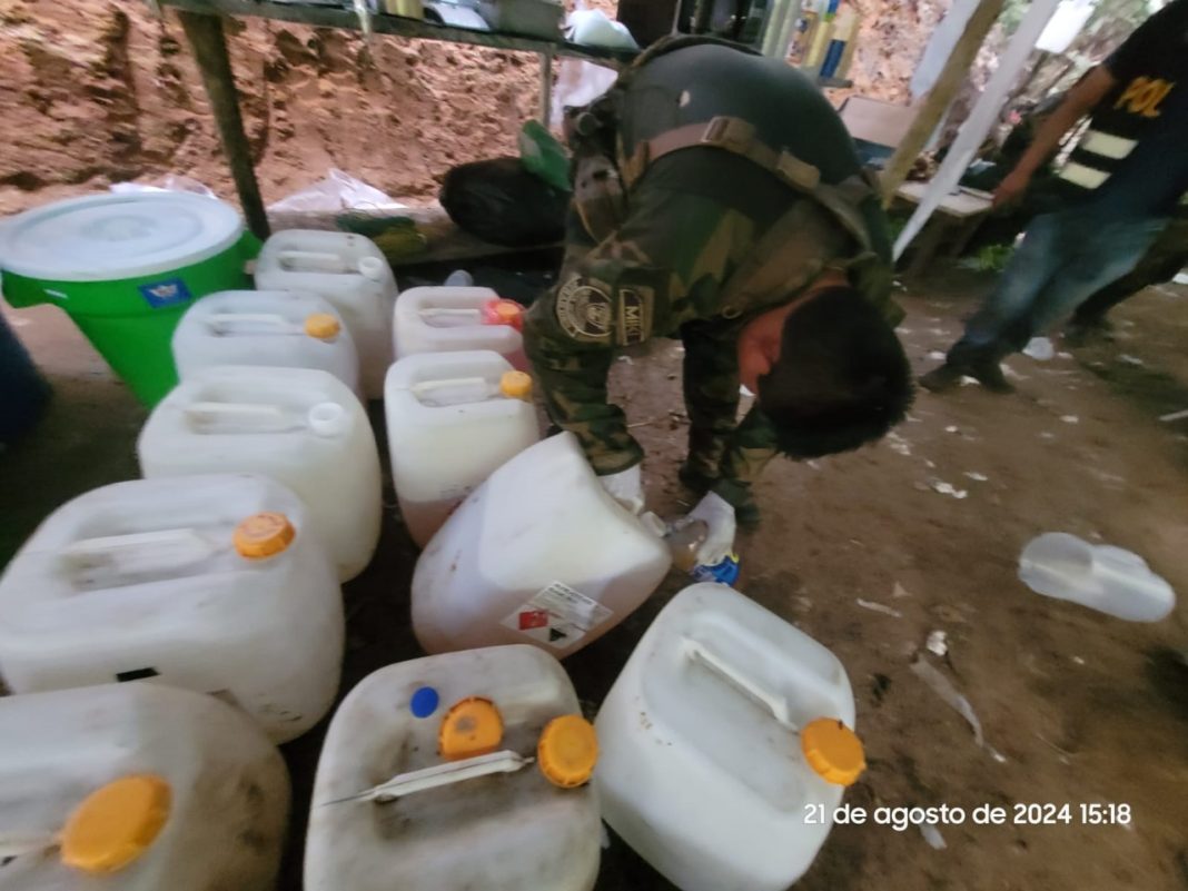 Desmantelan Laboratorios de Drogas en Ucayali