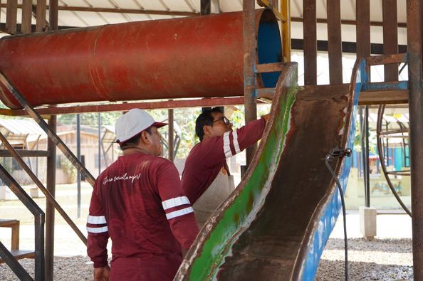 Inician mejoramiento del parque Maya de Brito