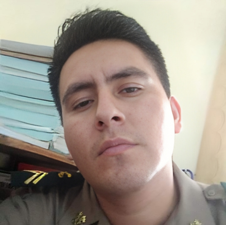 Suboficial ingresa sin vida al servicio de emergencia del hospital regional