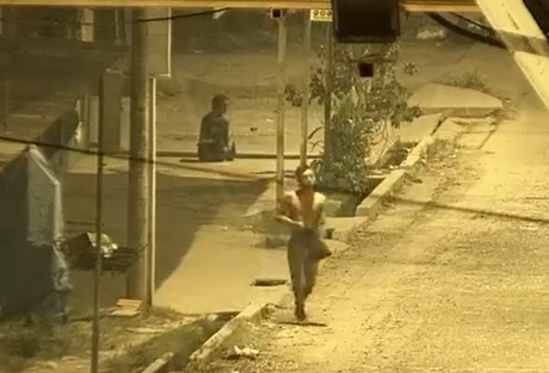 Capturan a sujeto intentando robar en una vivienda