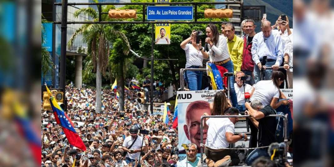 Panamá propone cumbre regional de presidentes para abordar la crisis en Venezuela