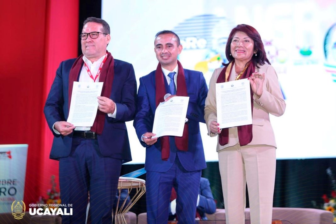 Gobernador Gambini participó en reunión “Hambre Cero”