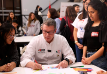 El ministro Morgan Quero lidera una transformación educativa con resultados concretos